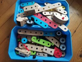 dřevěná stavebnice