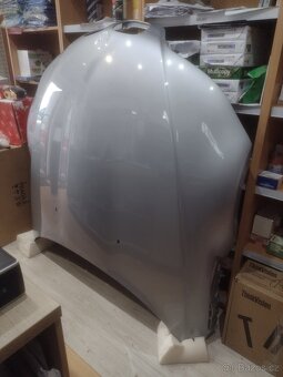 Predám prednú kapotu na BMW Z3