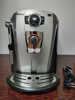 Kávovar Saeco