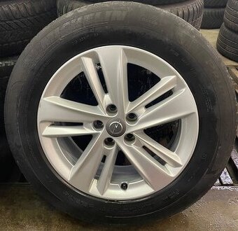 5x108 R17 7J ET42 Opel Grandlad + 215/65 R17 Michelin