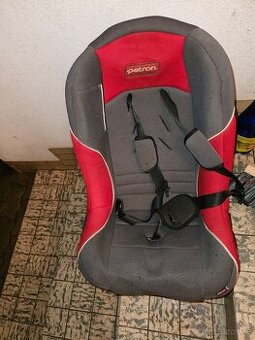 Autosedacka patron cervena az 18 kg