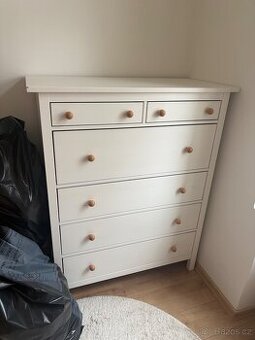 Komoda Ikea Hemnes bílá