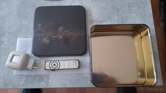 Stará Retro Nokia 7380 ( pro sběratelé )