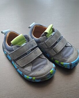 Prodám dětské botičky Froddo