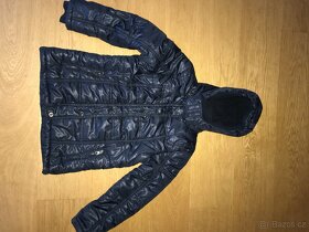 Dívčí zimní kabátek vel. 140