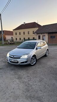 Opel Astra H 1.7cdti