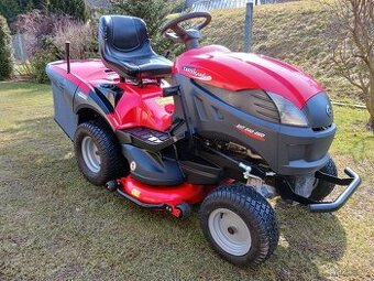 Zahradní traktor Castel garden XHT 240 4WD pohon kol 4x4
