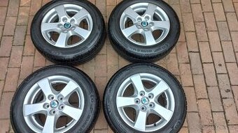 Prodám pěkné originál alu.kola na Škoda Fabia 1 a 2....