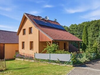 Pronájem útulného rodinného domu 3kk, 96 m²  s terasou a gar