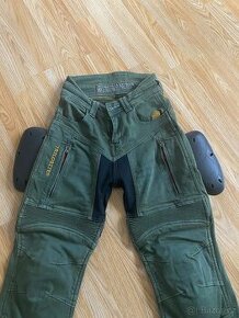 Dámské džíny na MOTO TRILOBIT