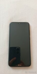 Mobilní telefon Xiaomi Redmi 8, 3GB/32GB Black použité