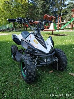Dětská čtyřkolka Python 50 ccm