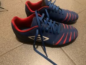 Turfy zn. Umbro, vel. 38,5 - 1