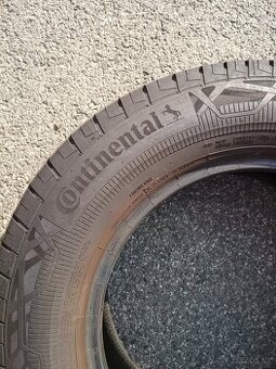 4 ks letní pneu Continental 235/65R/16c