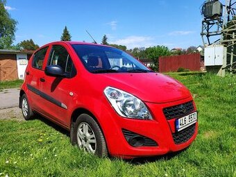 Suzuki Splash 2013, garážované, najeto jen 84500 km