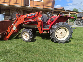 malotraktor+čelni nakladač