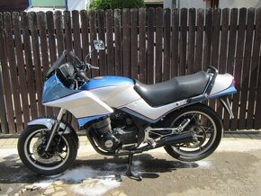 suzuki gsx 550 es