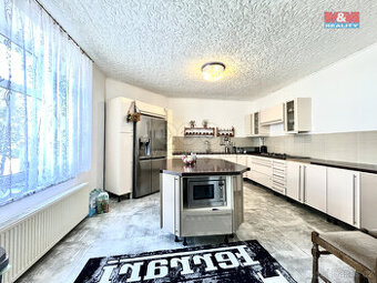 Prodej rodinného domu, 276 m², Žulová, ul. Školní - 1