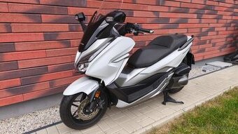 Honda Forza TOP STAV NOVÉ