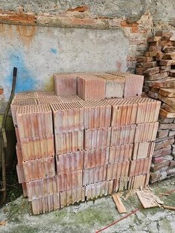 Stavební materiál za odvoz