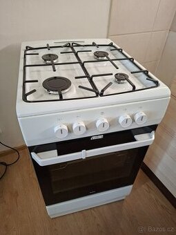 Plynový sporák Amica SHG 5831S W