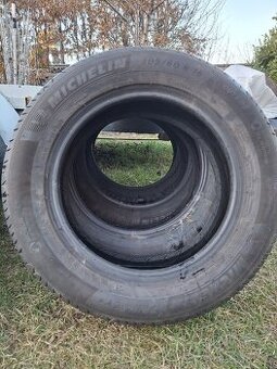 Prodám 205/60 r16 Michelin Primacy 4.
