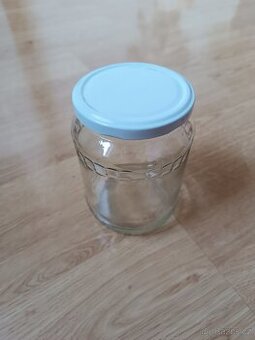 Zavařovací sklenice s víčky 0,7 l