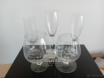 Set reklamních sklenic (hotel Ritz, champagnes, likéry)