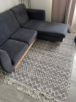 Bytelný černobílý koberec 240 × 160 cm