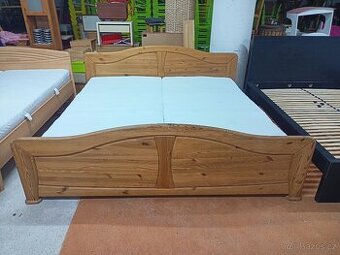 Prodám hezké letiště z masivu 200 x 200 cm