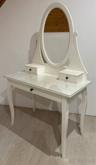 Toaletní stolek zn. IKEA Hemnes