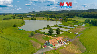 Prodej rodinného domu, 245 m², Ostružno