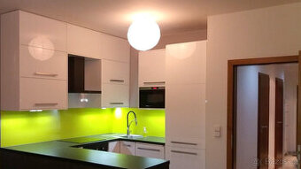 Pronájem bytu 3+kk/B,GS, 82 m2, P5-Zličín, ul. Sazovická, 3.
