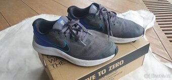 Dětské běžecké boty Nike Star Runner 3, vel. 37