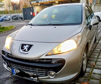 Peugeot 207 1,4 65 kW, STK platná, rv 2008
