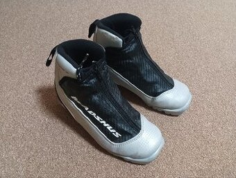 Prodam detske boty na bezky vel. 35