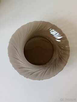 Talíř z kouřového skla