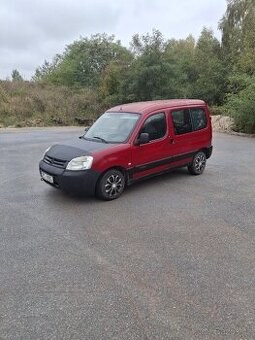 Prodám Citroën Berlingo 1,9D 5 míst nová STK