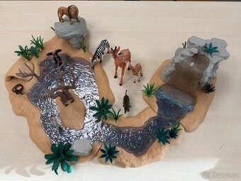 Schleich 42258 vodní laguna + 42257 vodopád + 42255 řeka