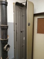 Prodám uzamykatelný střešní box