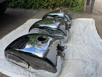 Nádrž Jawa Californian