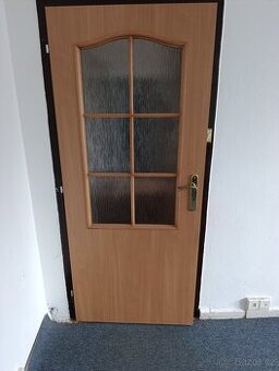 prodám interiérové dveře