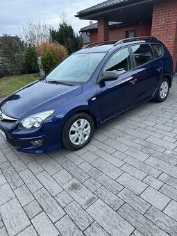 Hyundai I30 combi 1,4 benzín
