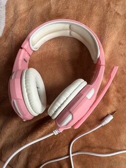 Sluchátka přes hlavu