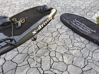 Použitý elektrický surf jetboard a e foil