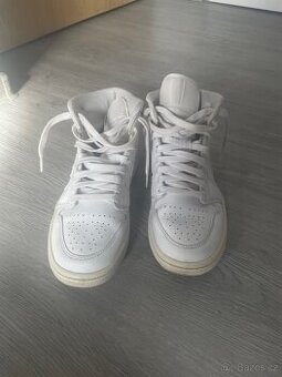 Nike Air Jordan 1 High