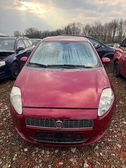 Prodám veškeré náhradní díly Fiat Grande Punto 1.2 48kw