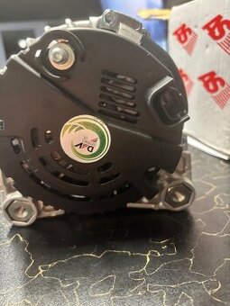 NOVÝ alternátor Megane 2