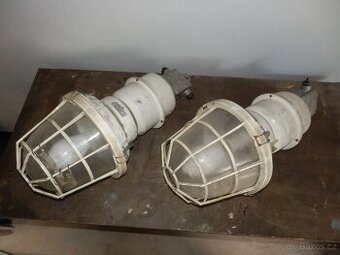 Průmyslové svítidlo