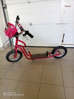 Dětská koloběžka yedoo